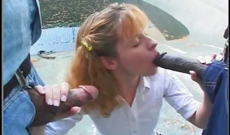 纹身情人Sasha喜欢肛门他妈的
